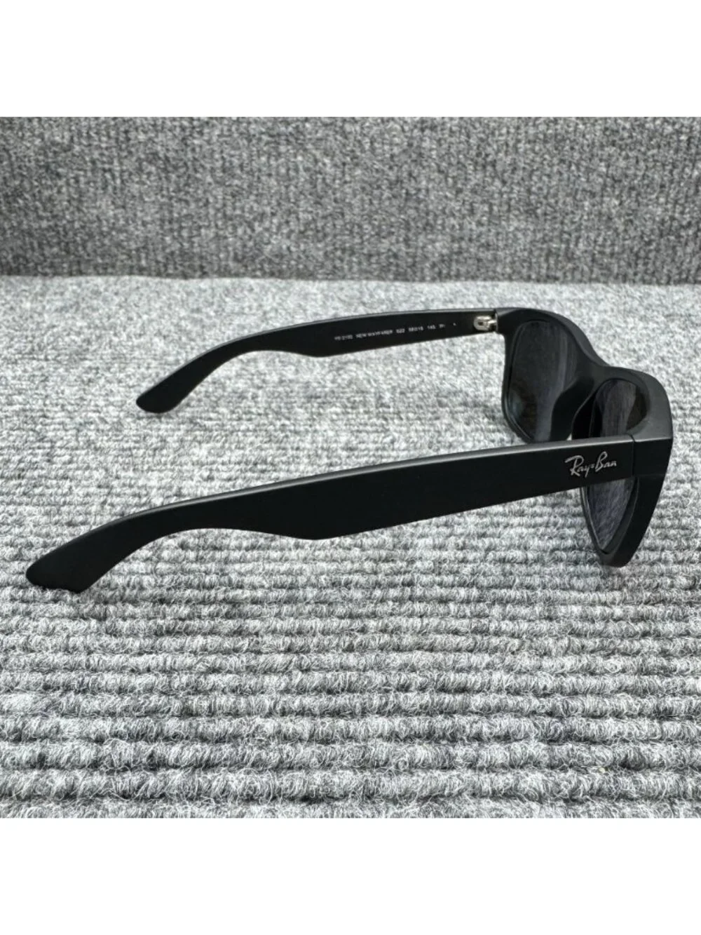 Ray-Ban New Wayfarer FRAMES ONLY RB2132 622 58-18-145 Black Sunglasses Italy